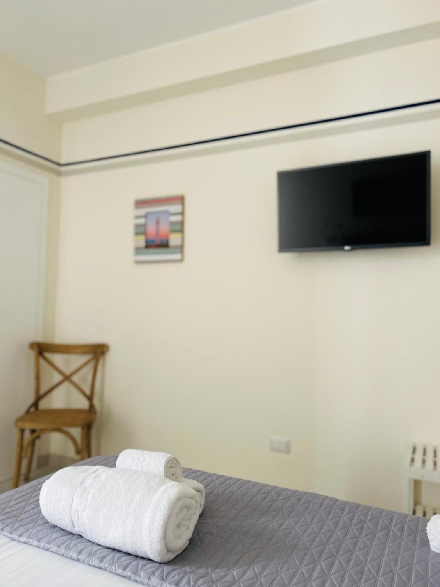 B&B Casa Di Emma ปอร์โตเชซาเรโอ ภายนอก รูปภาพ