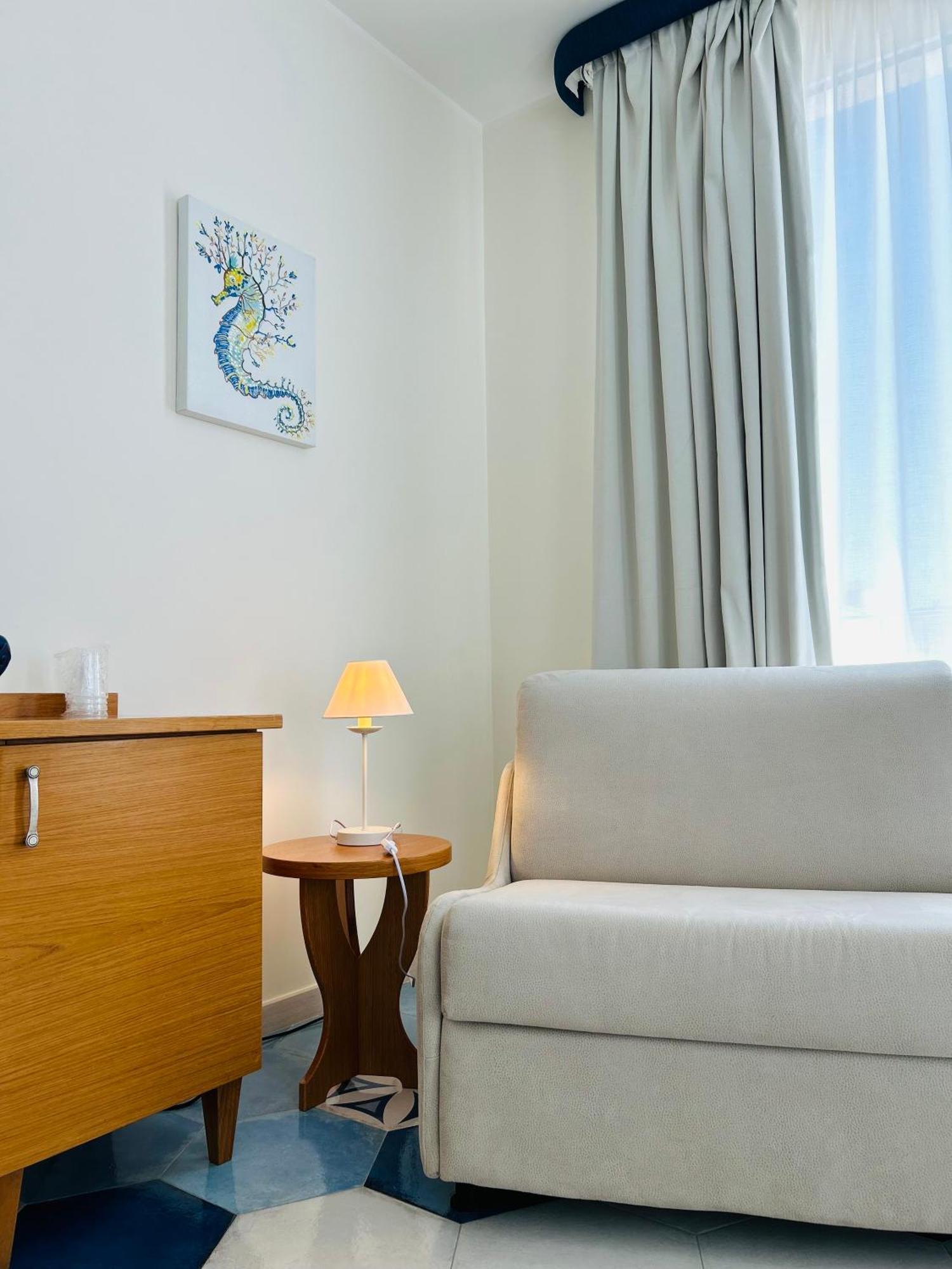 B&B Casa Di Emma ปอร์โตเชซาเรโอ ภายนอก รูปภาพ