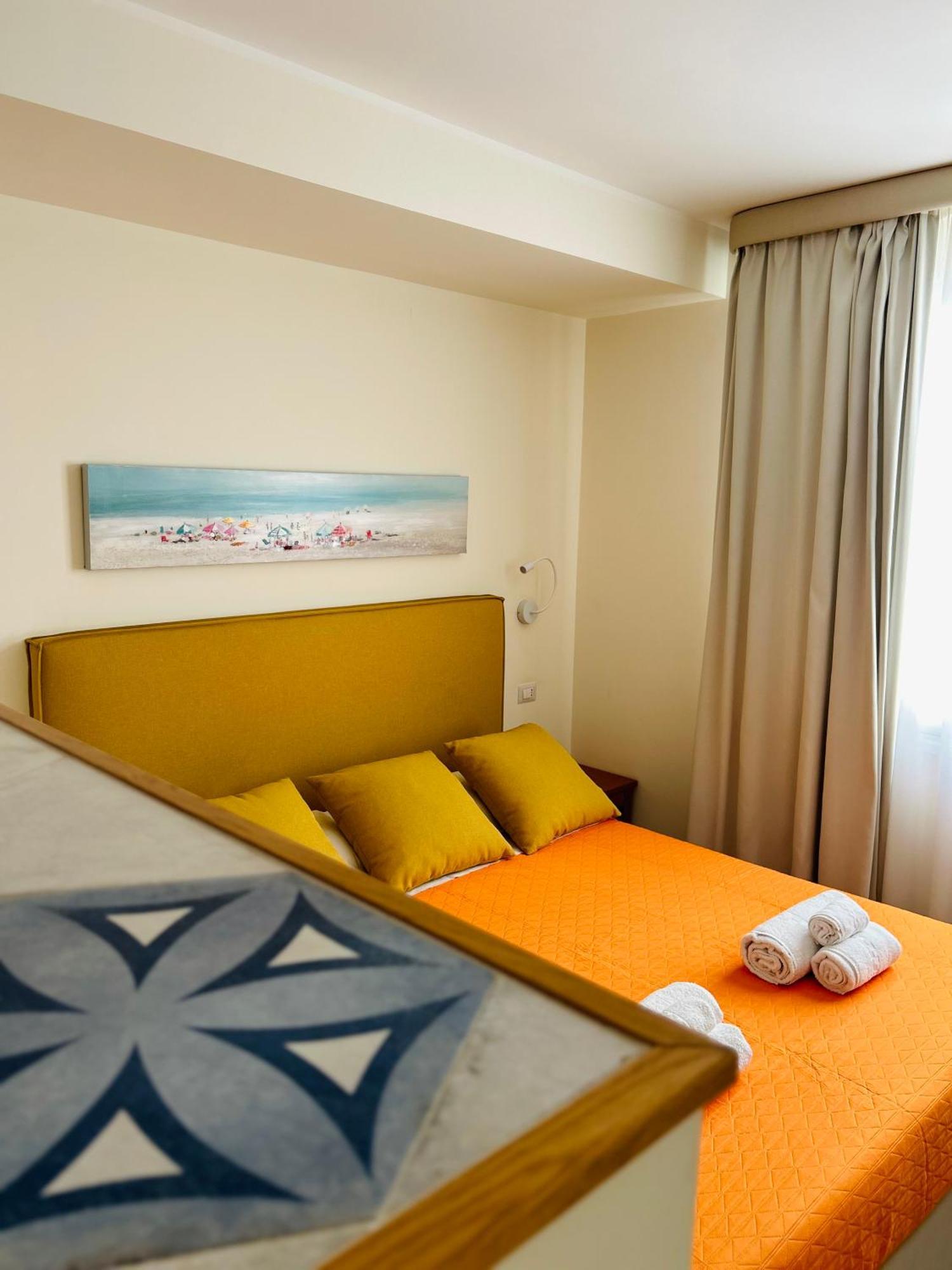 B&B Casa Di Emma ปอร์โตเชซาเรโอ ภายนอก รูปภาพ